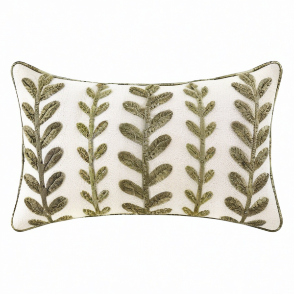 Cojín rectangular 50 x 30 cm de tejido beige y verde con bordado vegetal decorativo